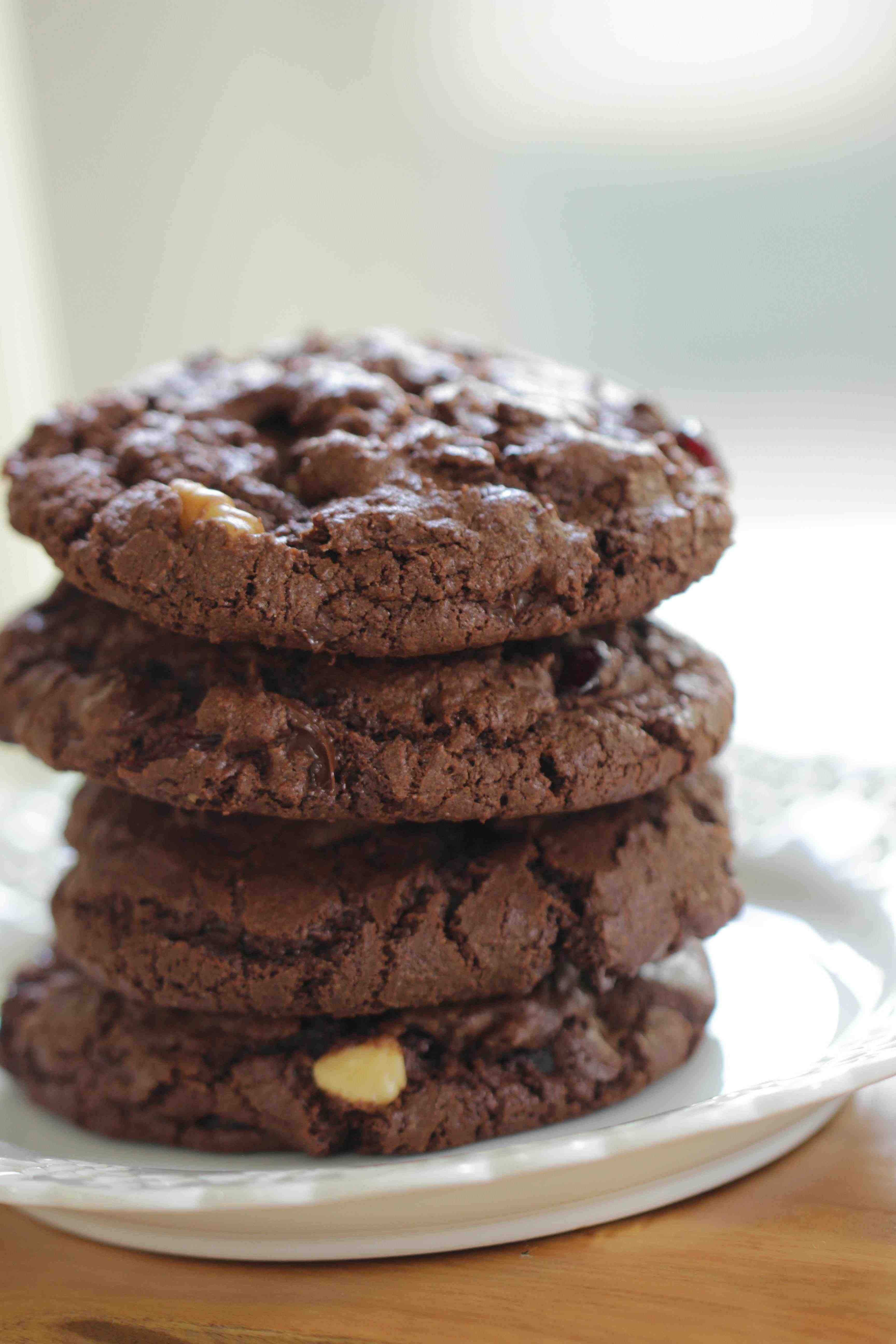 a stack of chocolate cookies on a plate