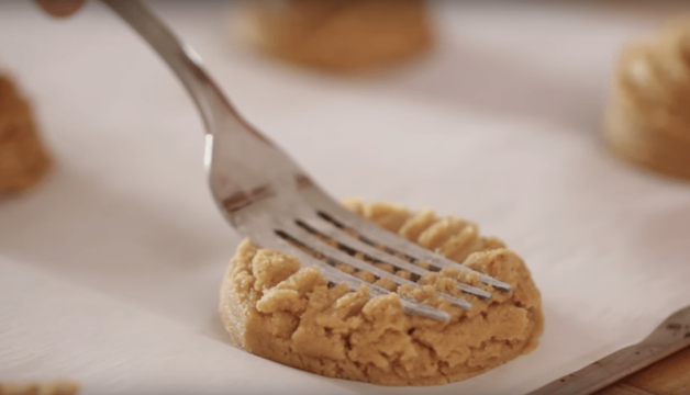 Beth S Best Peanut Butter Cookie Recipe Entertaining With Beth