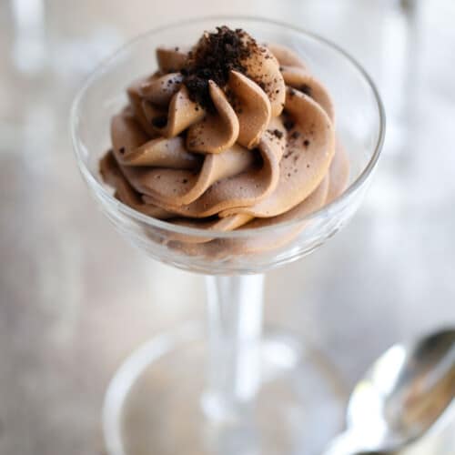 Eggless Chocolate Mousse Recipe - Entertaining with Beth