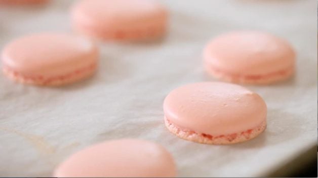 Smooth Tops of macaron shells