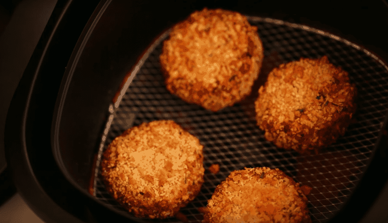 easy crab cake recipe cooked to golden brown in an air fryer