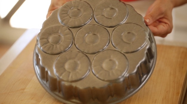 Exterior of Pineapple Upside Down Cake Tin