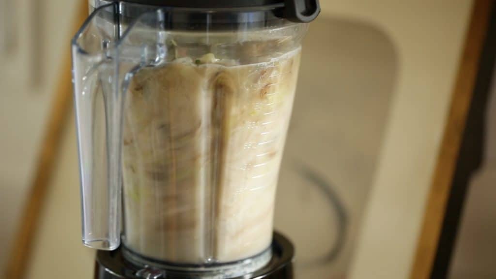 Blending a Cream of Mushroom Soup with Crispy Leeks