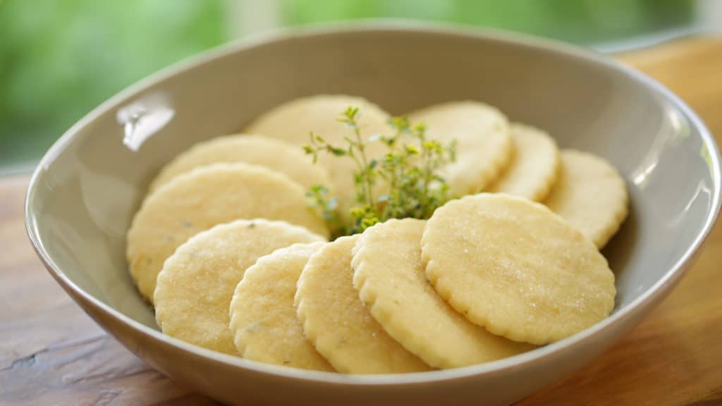 Holiday Shortbread Cookies, Beth Le Manach