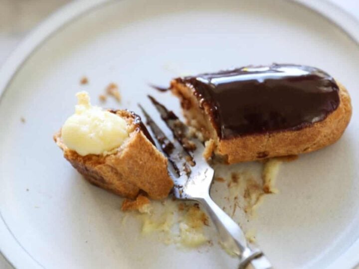 chocolate-eclair-recipe-