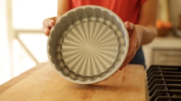 Showing the interior of a Charlotte Baking Pan 