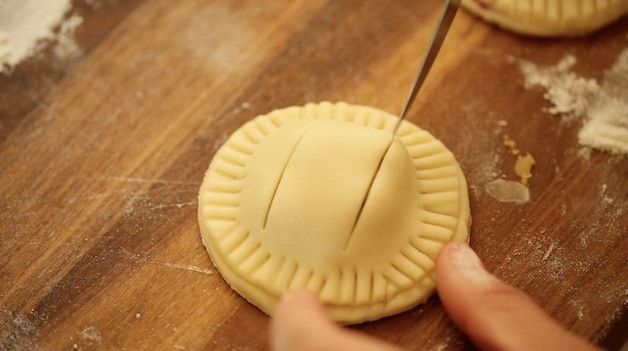 adding steam vents to a blueberry hand pie