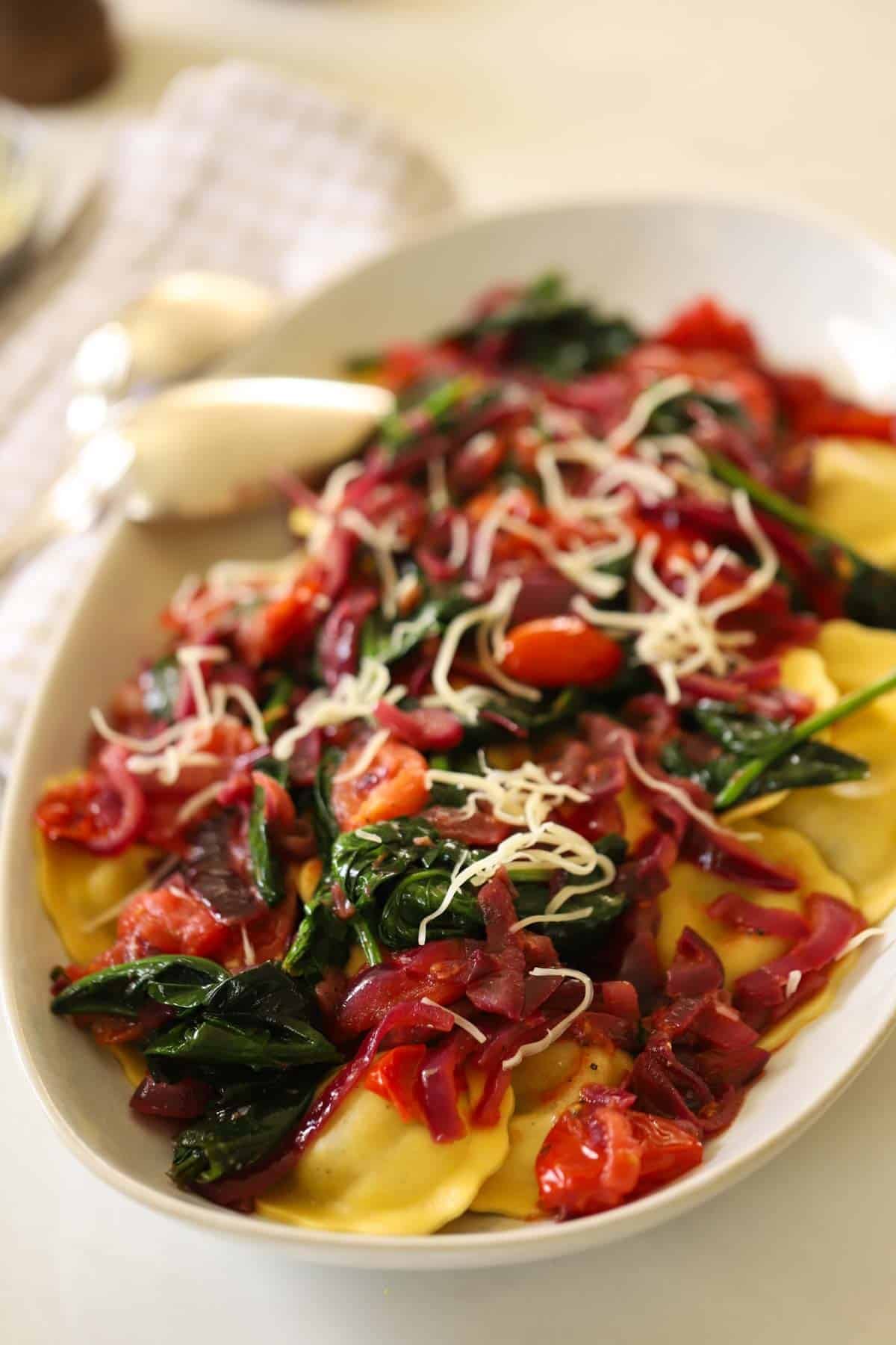 Spinach Ravioli with Healthy Veggies