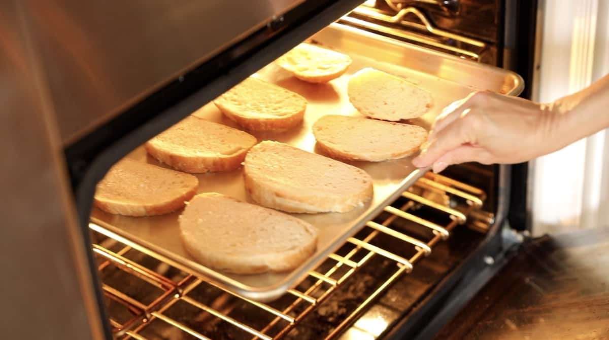 Roasting bread on a tray under the broiler