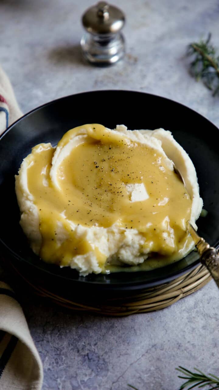 Turkey Gravy Without Drippings Entertaining with Beth