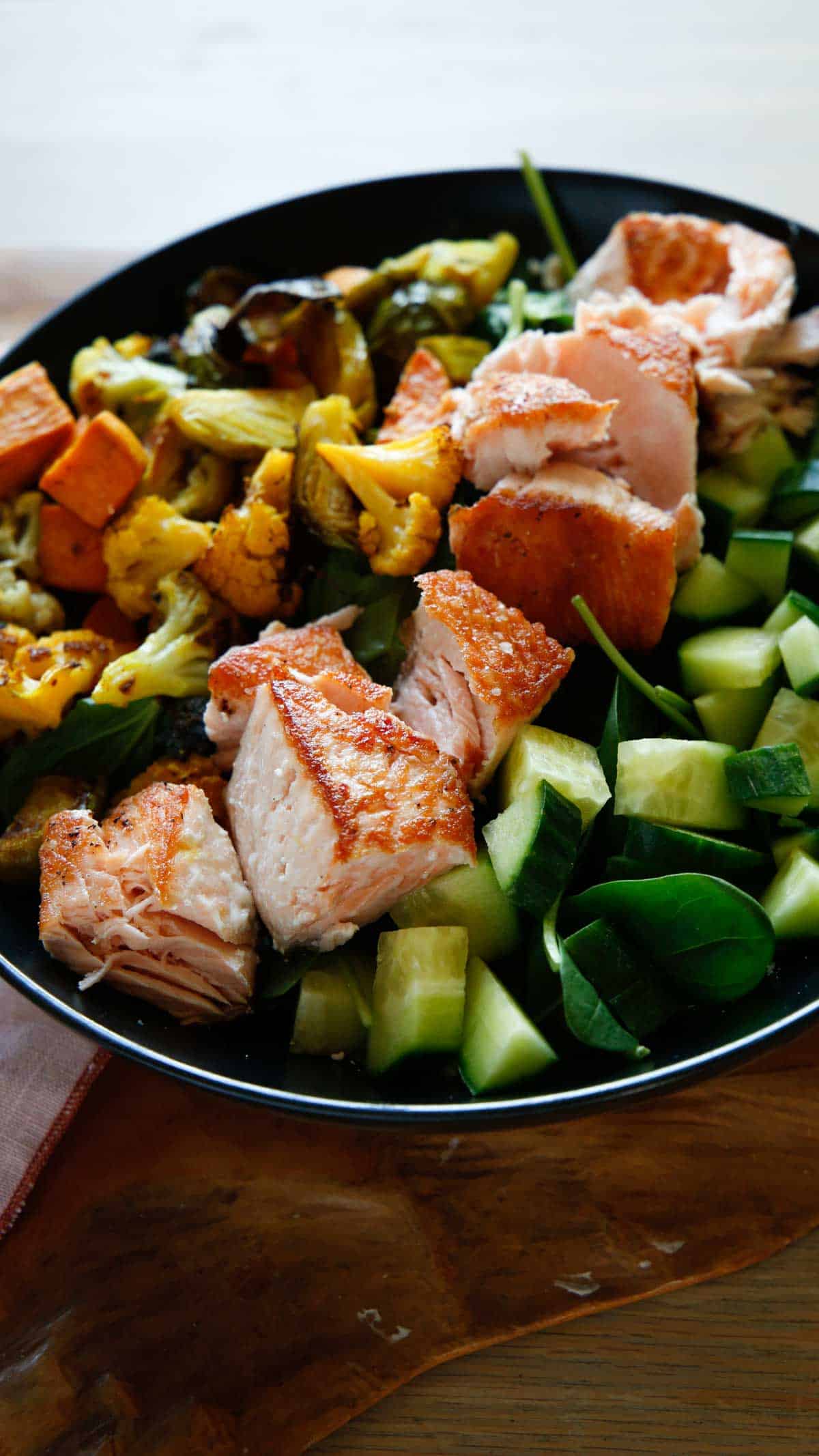 Pan Seared Salmon and Spinach Salad