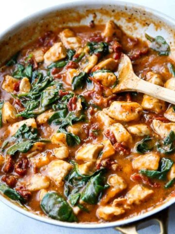 Creamy Tuscan Chicken in a Skillet