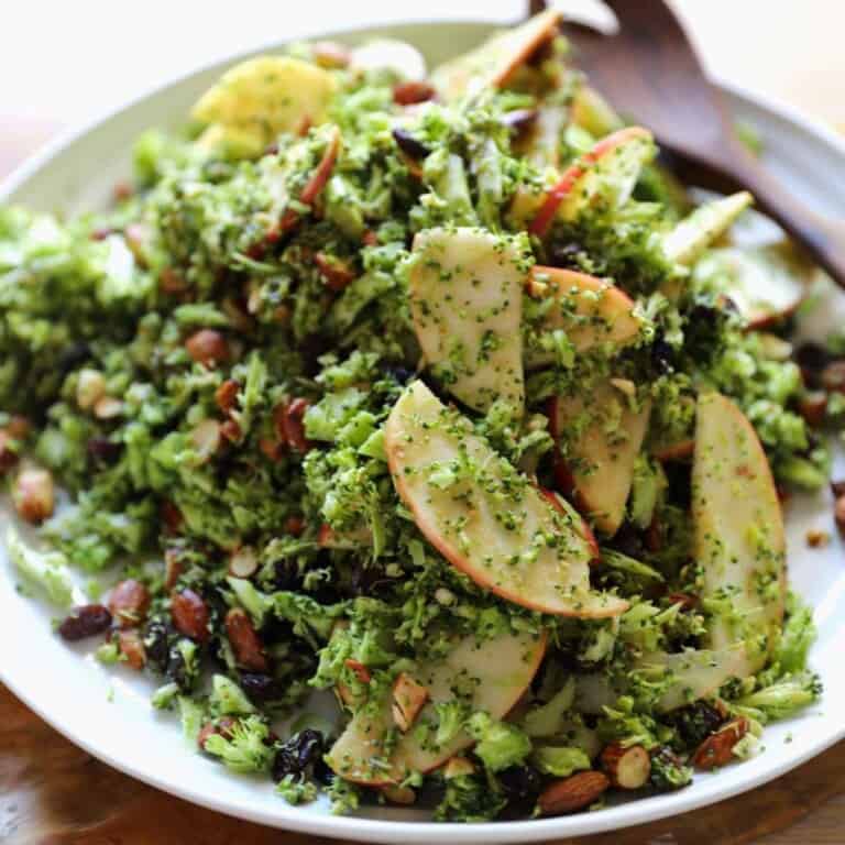 Easy Broccoli Salad with Raisins